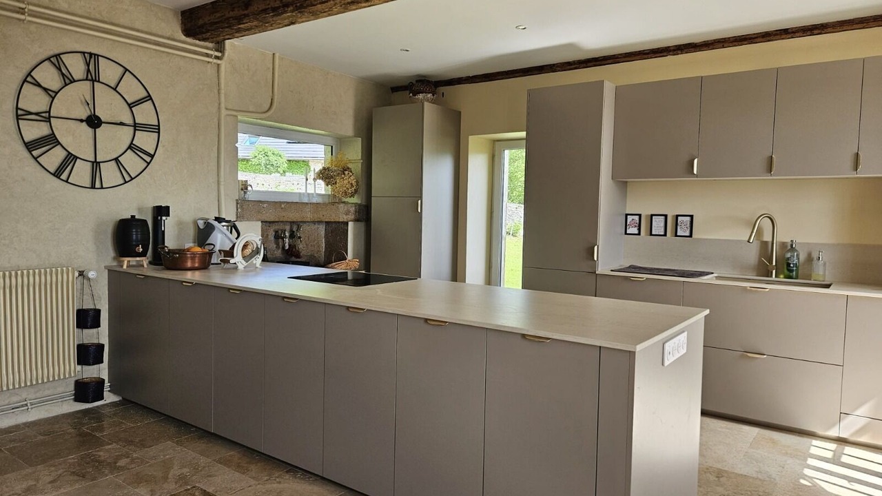 Photo of Kitchen in Belmont-Luthezieu