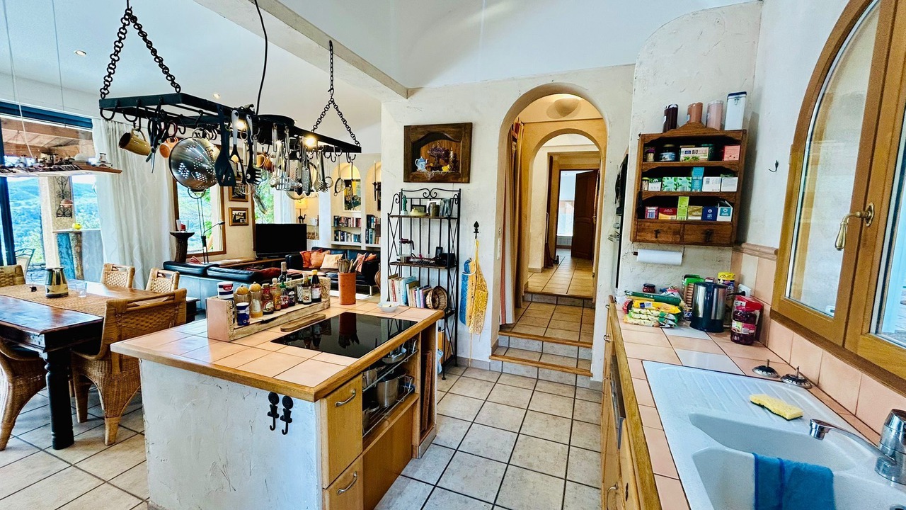 Photo of Kitchen in Esparron-de-Verdon