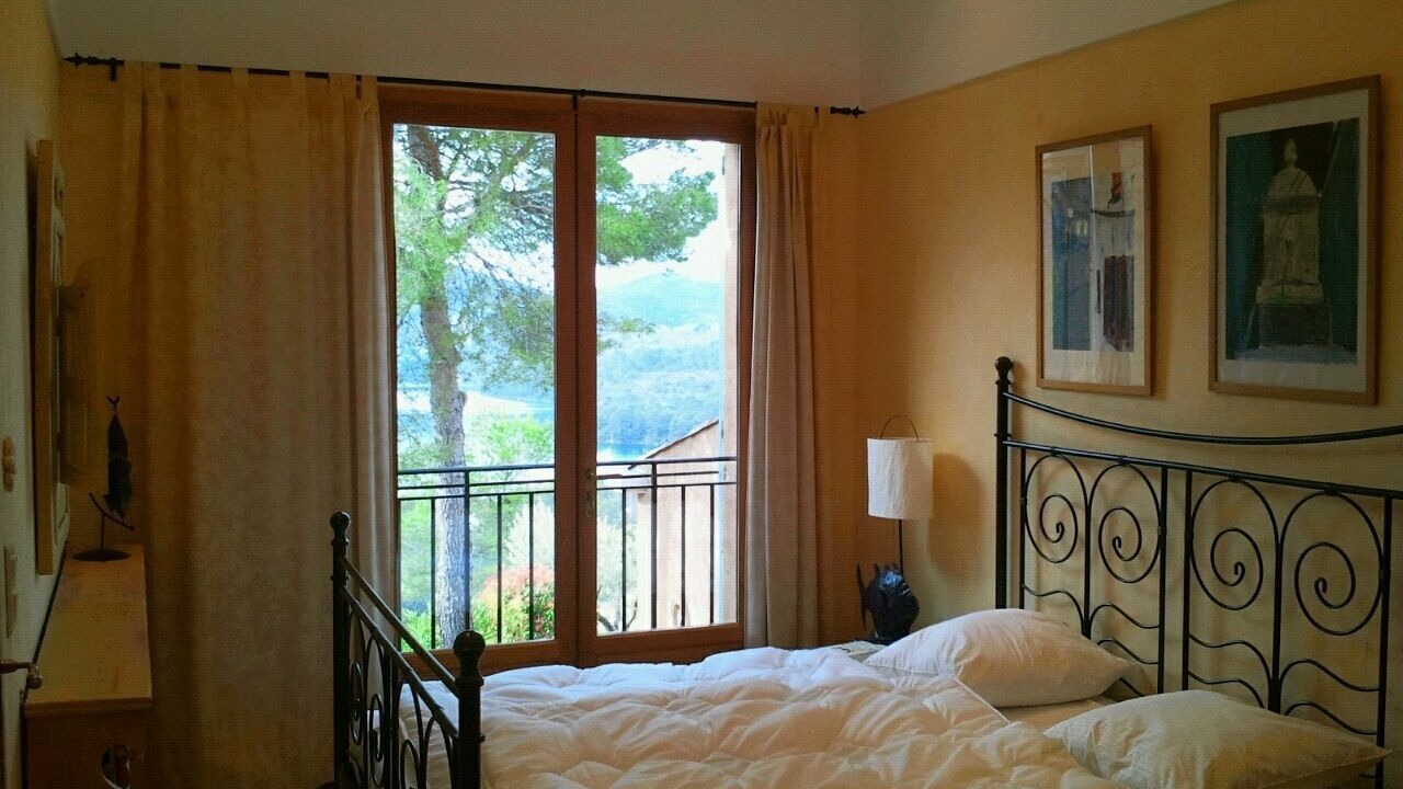 Photo of Bedroom in Esparron-de-Verdon