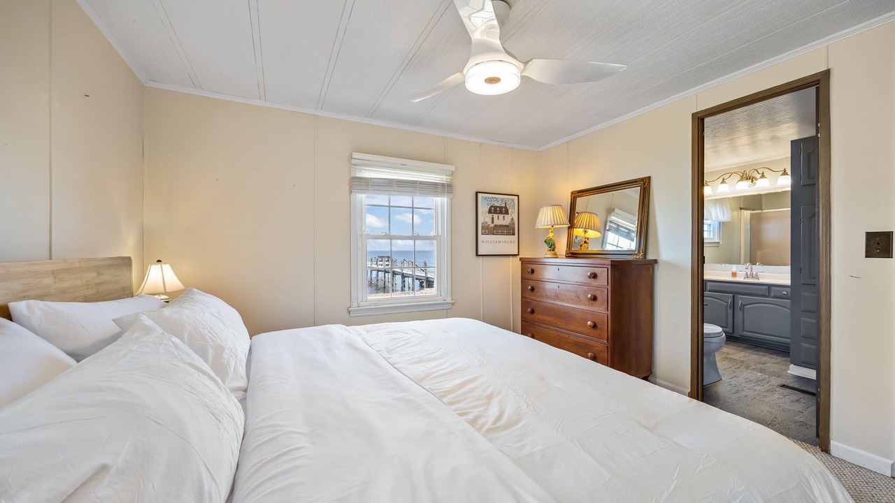 Photo of Bedroom in Columbia