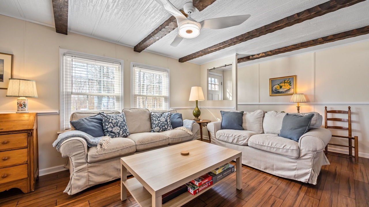 Photo of Livingroom in Columbia