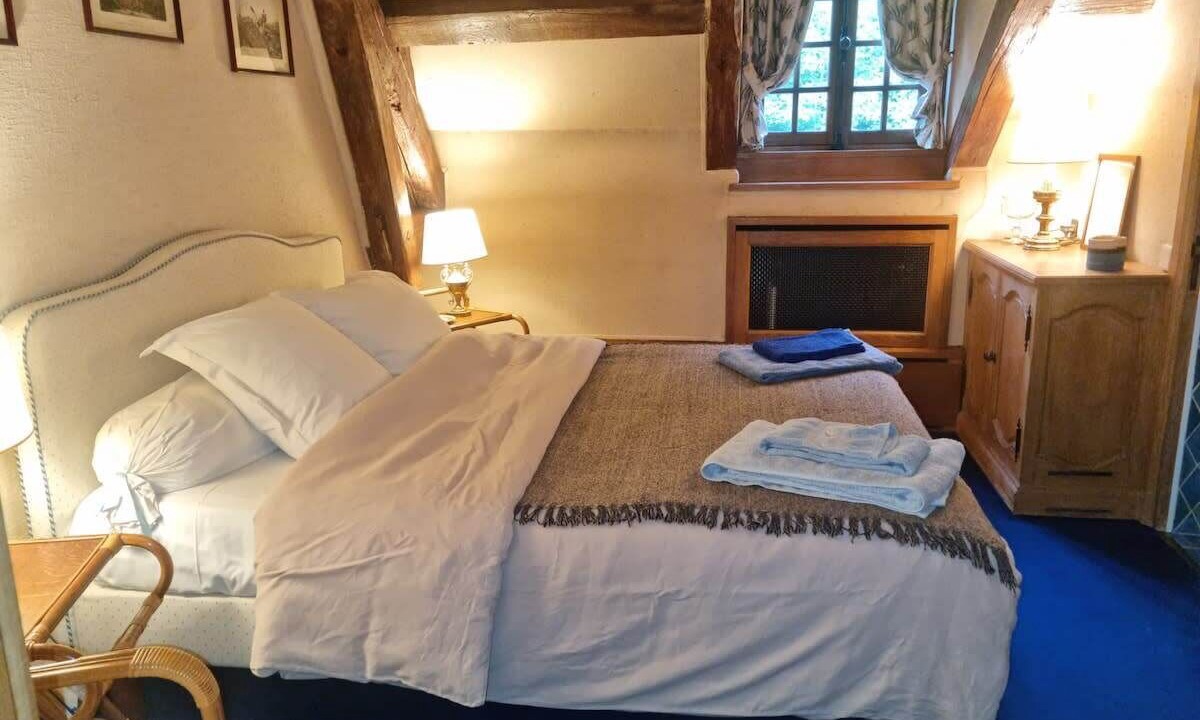 Photo of Bedroom in Bourdonne