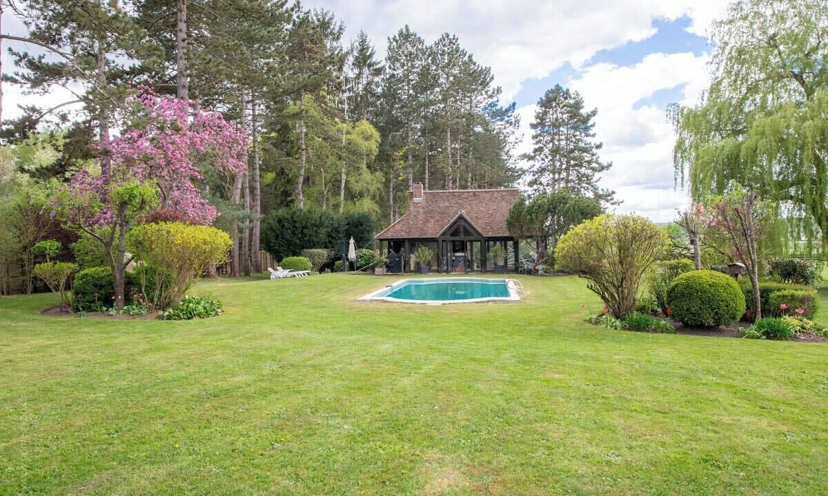 Photo of Outdoor in Bourdonne