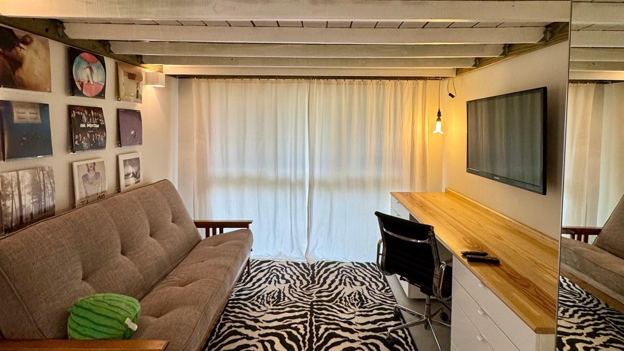 Photo of Livingroom in The Roads