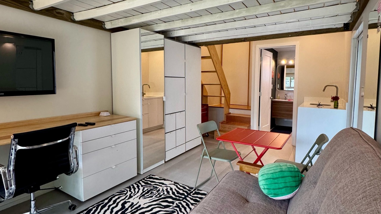 Photo of Livingroom in The Roads