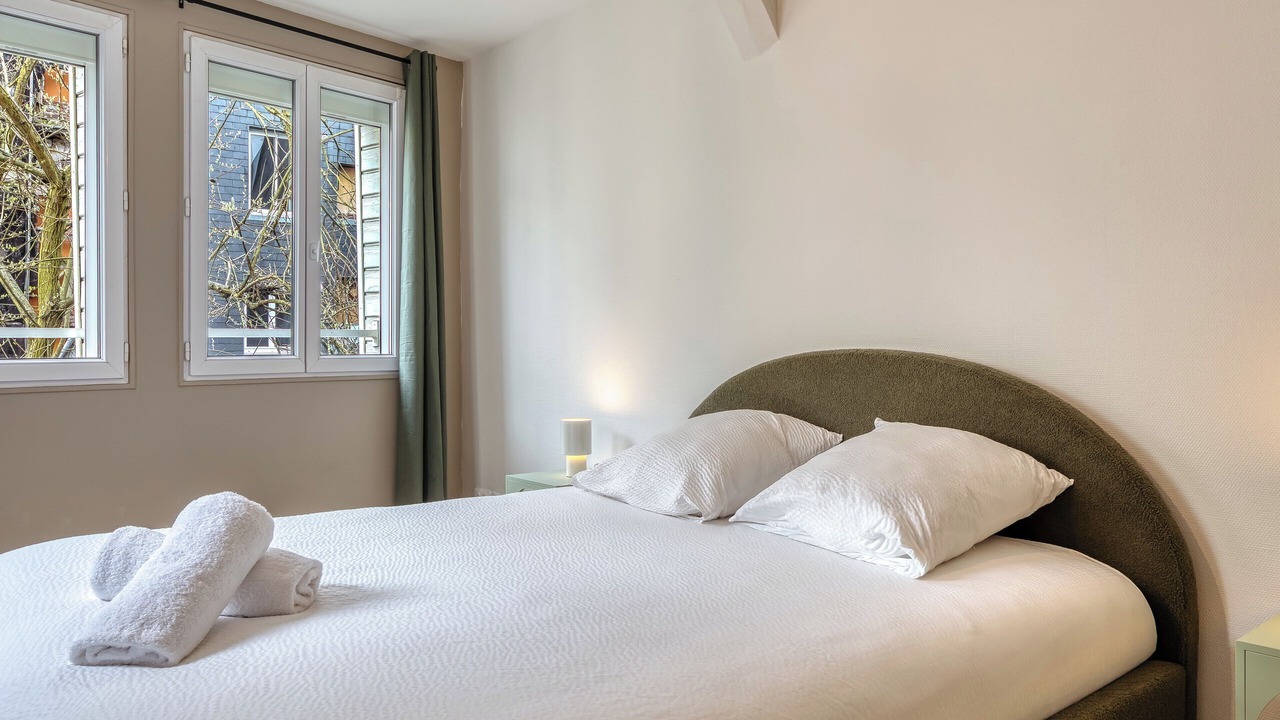 Photo of Bedroom in Rouen City Centre