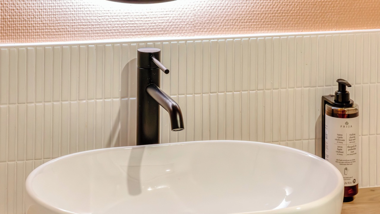 Photo of Bathroom in Rouen City Centre