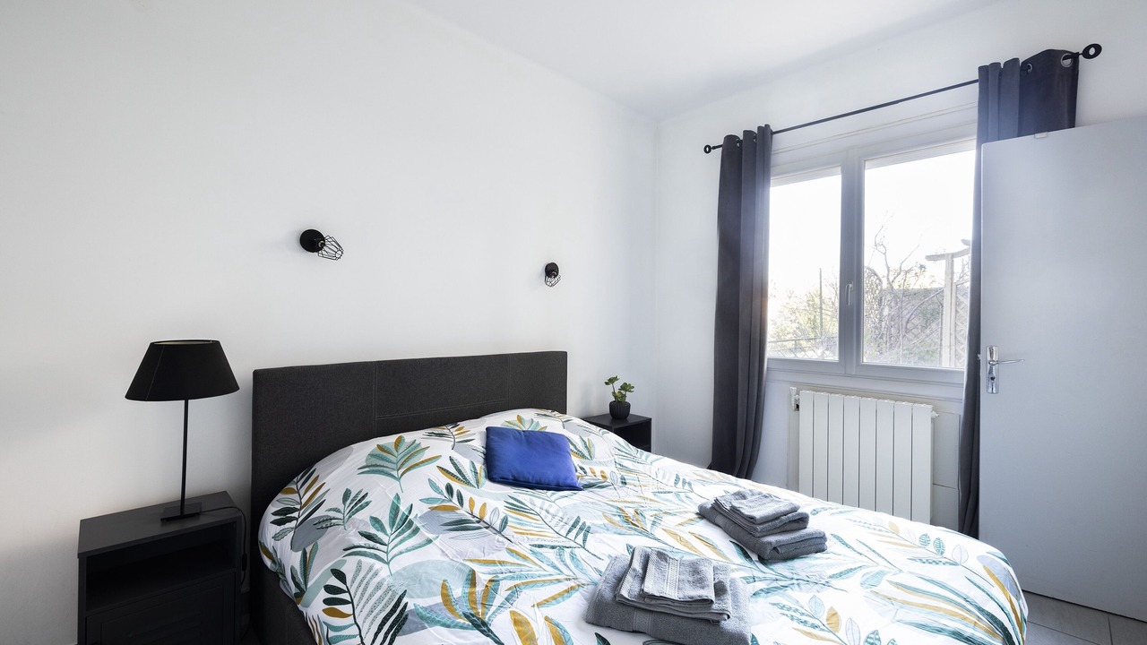 Photo of Bedroom in Les Platanes