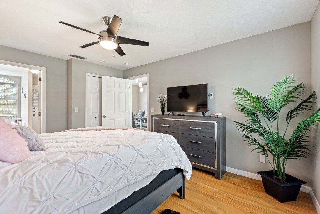 Photo of Bedroom in Sunridge Woods