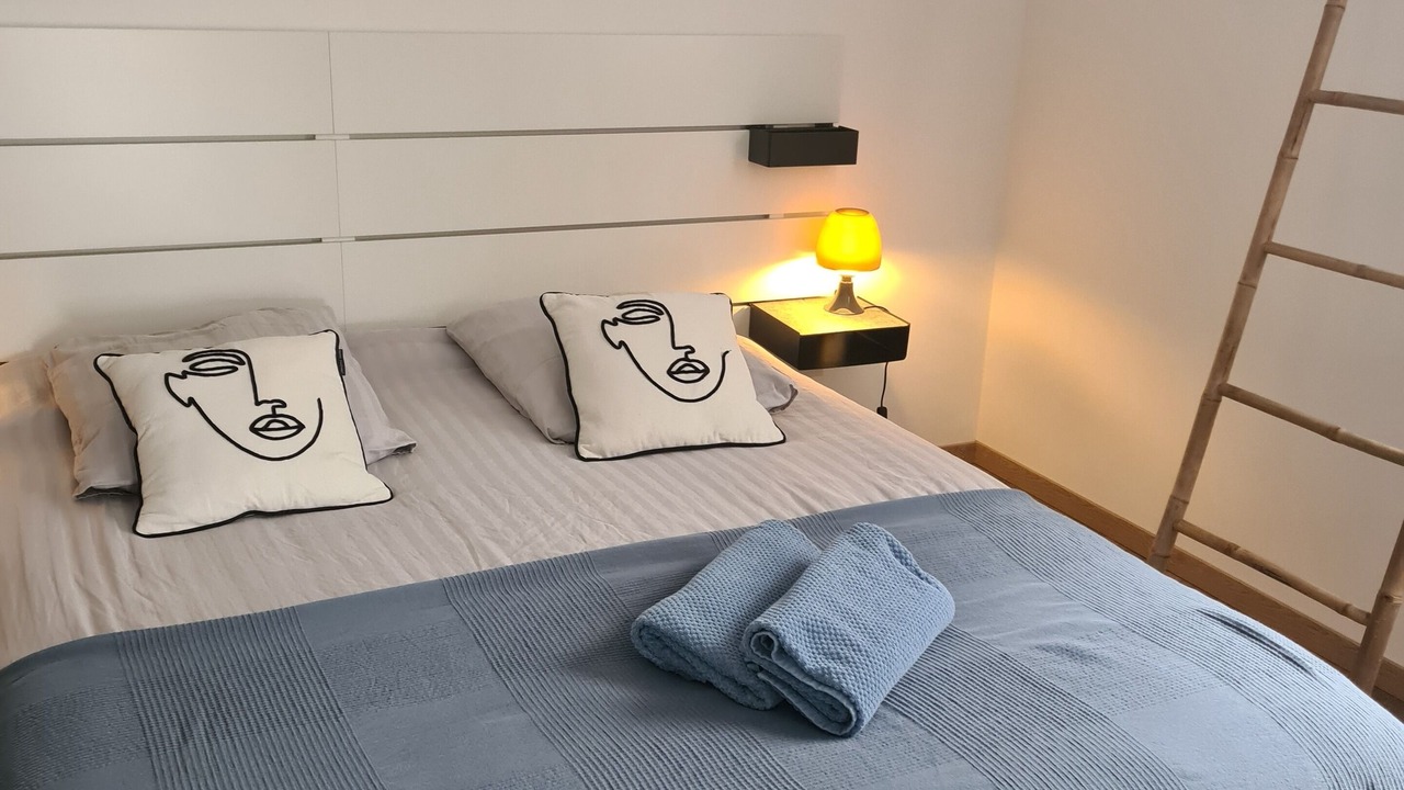Photo of Bedroom in Dol-de-Bretagne