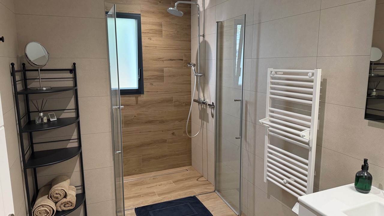 Photo of Bathroom in L'Aiguillon-sur-Vie
