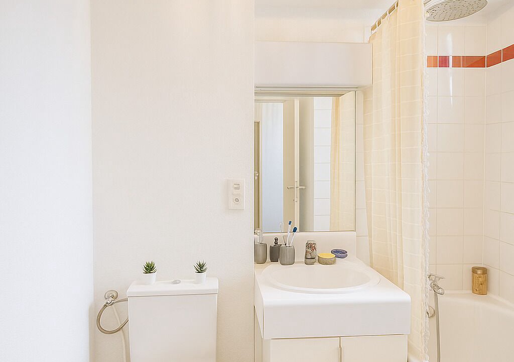 Photo of Bathroom in Vauban - Wazemmes