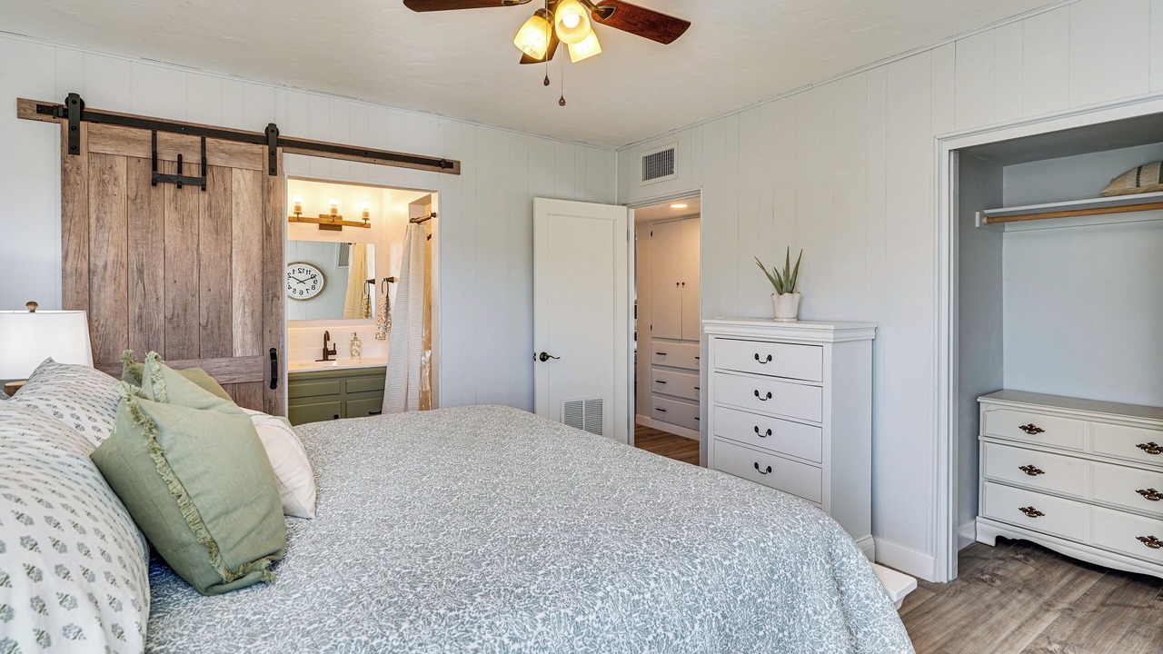 Photo of Bedroom in Safford