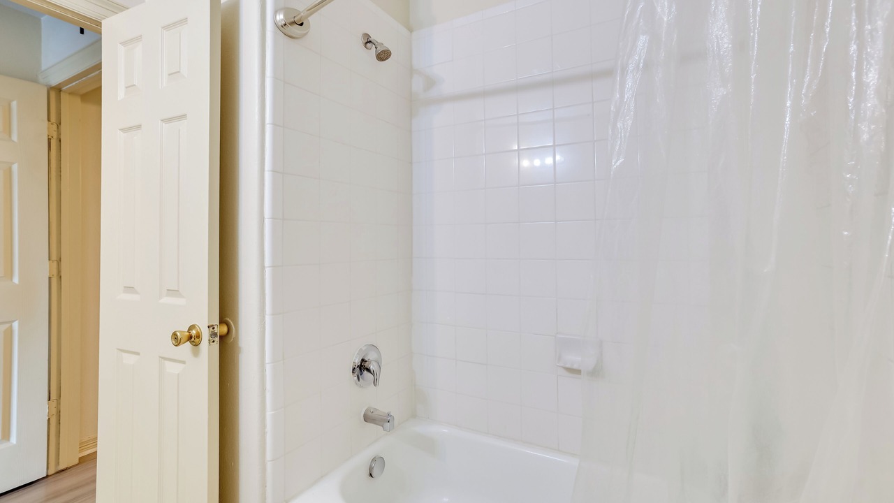 Photo of Bathroom in OST - South Union
