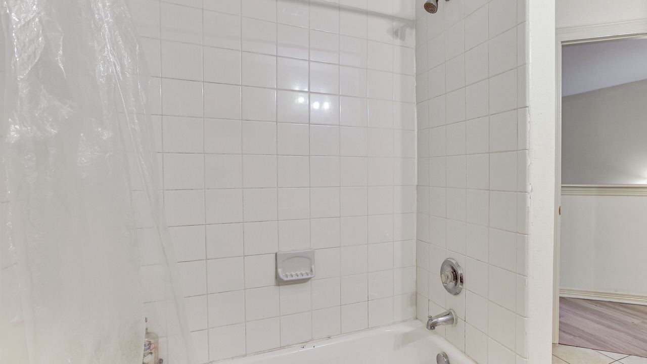 Photo of Bathroom in OST - South Union