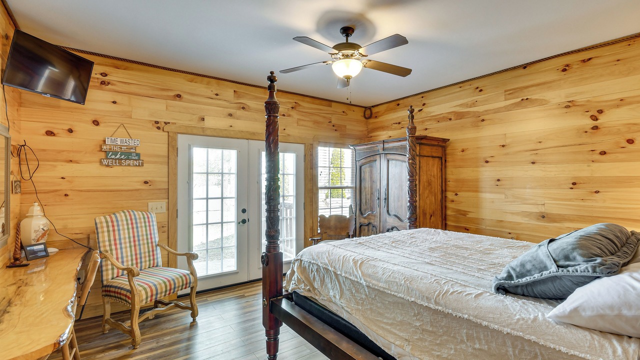 Photo of Bedroom in Morganton