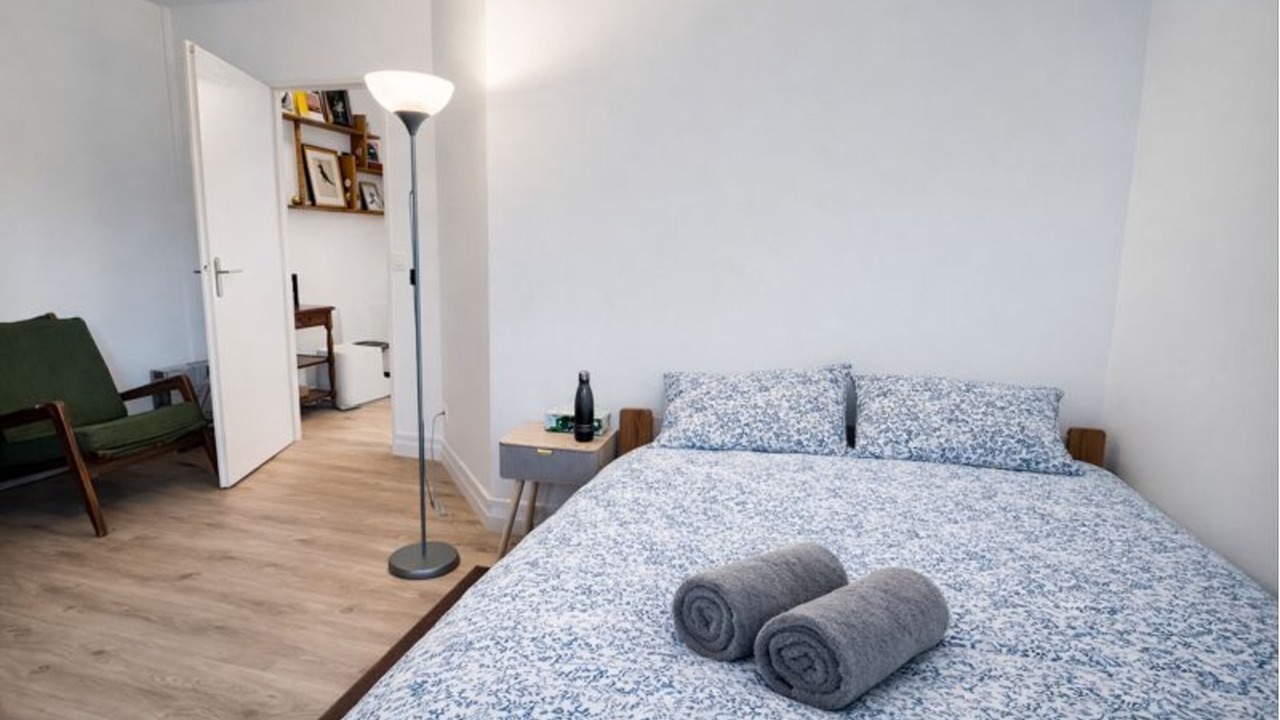 Photo of Bedroom in Hotel-de-Ville