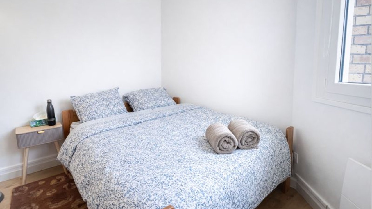 Photo of Bedroom in Hotel-de-Ville