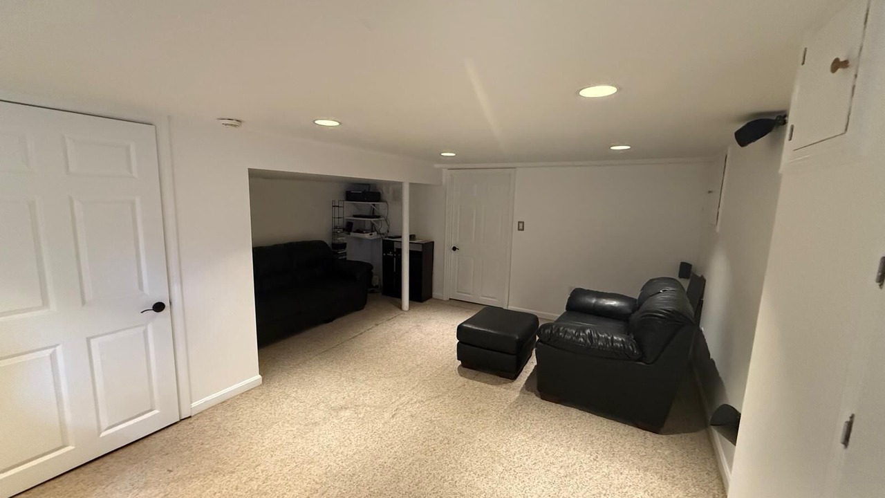Photo of Livingroom in Pentagon City