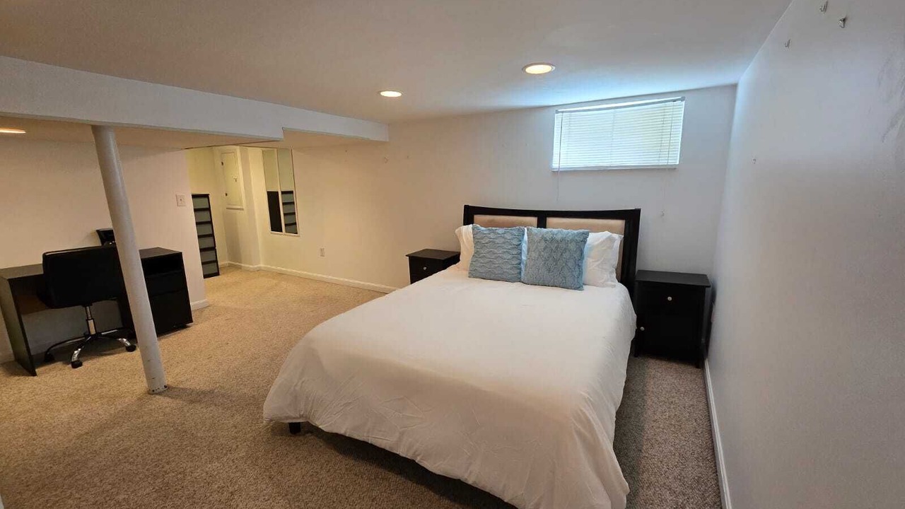 Photo of Bedroom in Pentagon City
