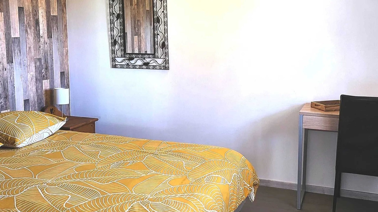 Photo of Bedroom in Pierrelatte
