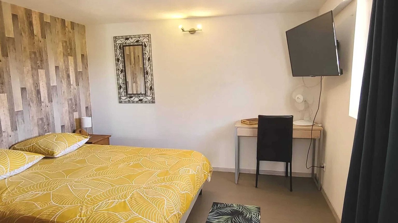 Photo of Bedroom in Pierrelatte