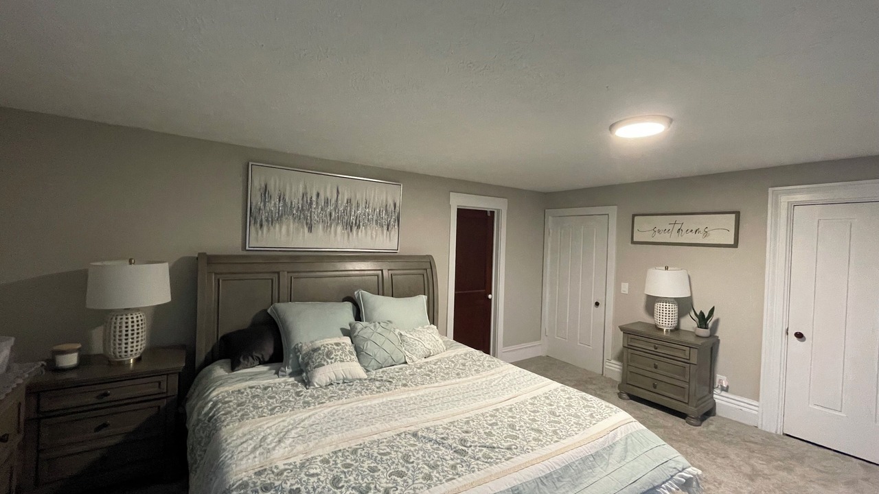Photo of Bedroom in Bristol Hills