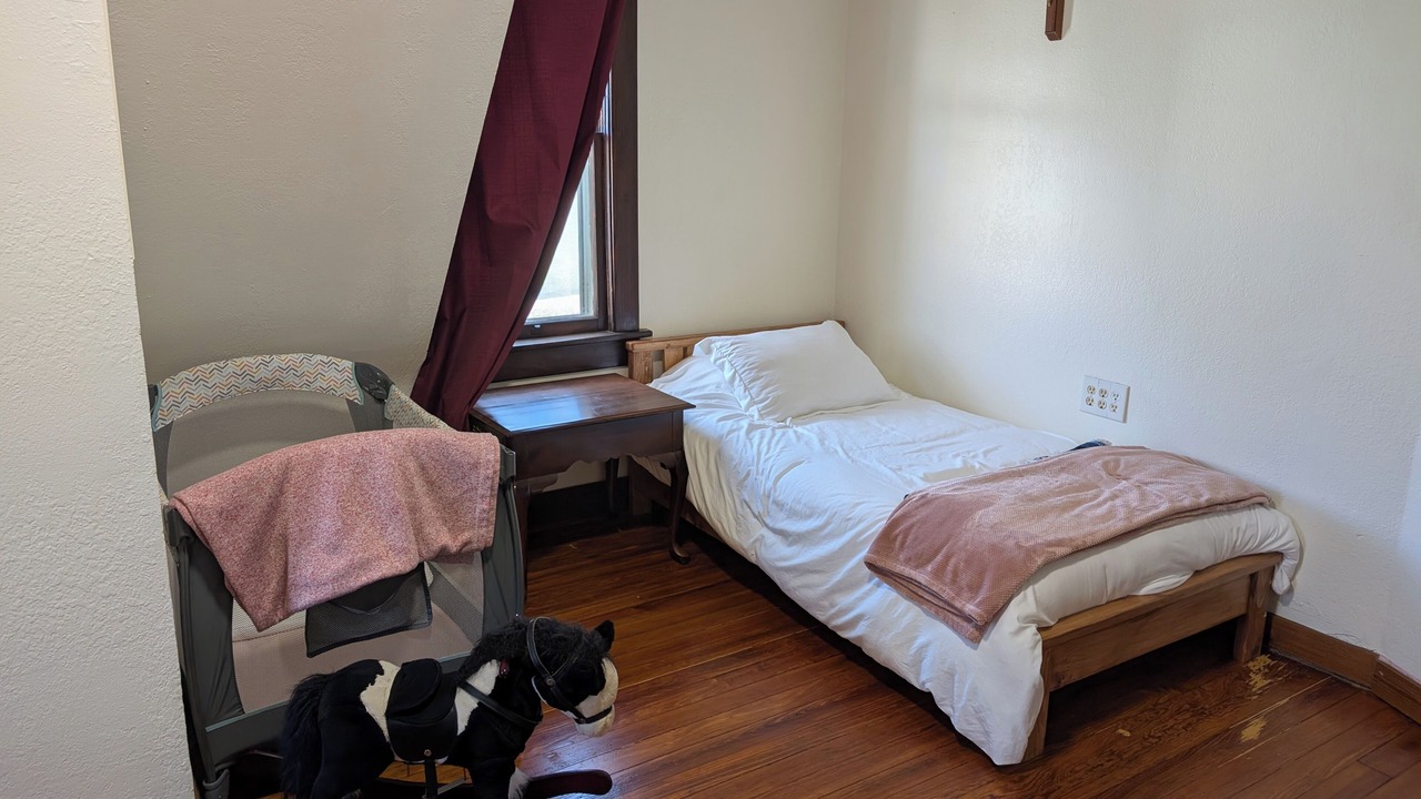 Photo of Bedroom in St. Marys