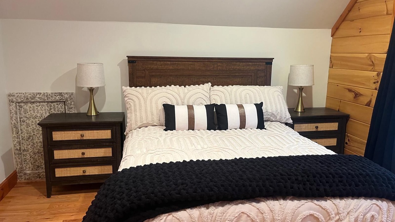Photo of Bedroom in Rural Retreat