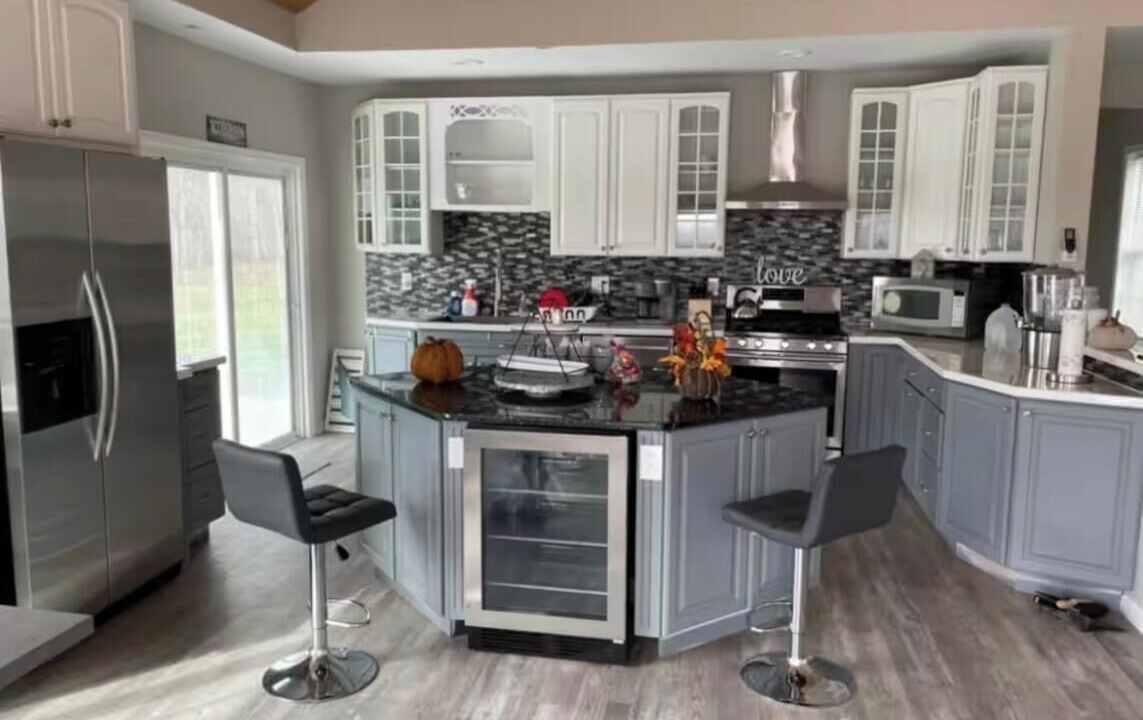 Photo of Kitchen in Bristol Hills