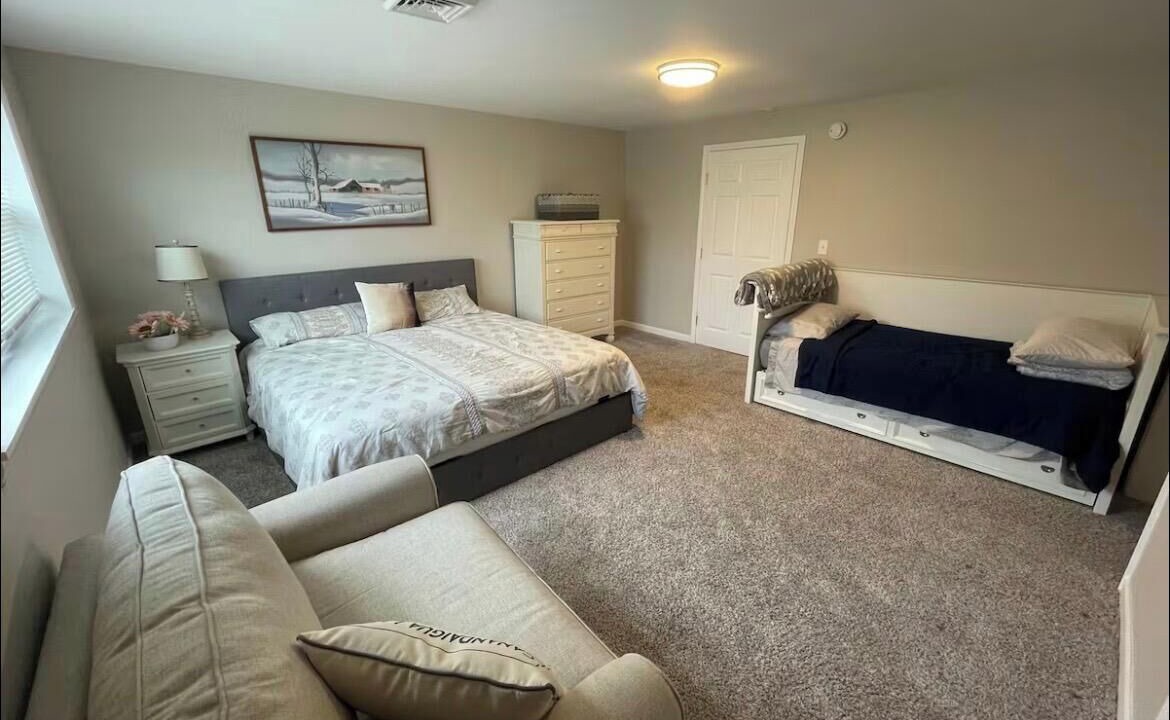 Photo of Bedroom in Bristol Hills