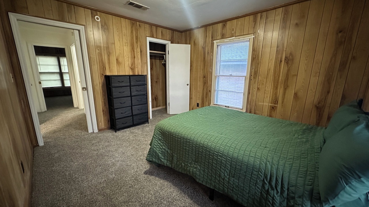 Photo of Bedroom in Borger