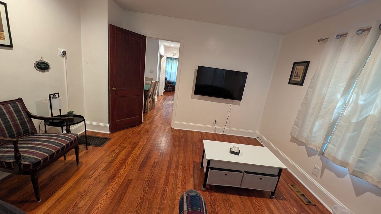 Photo of Livingroom in Enderly Park