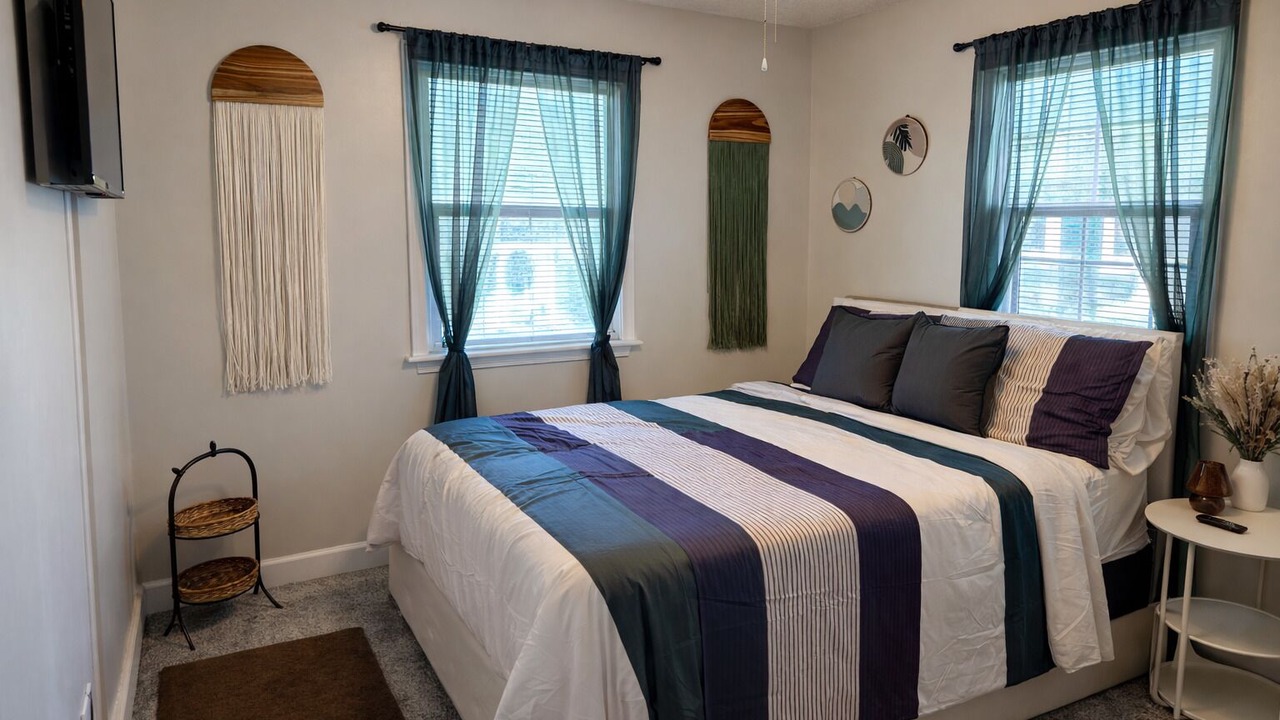 Photo of Bedroom in Grandview