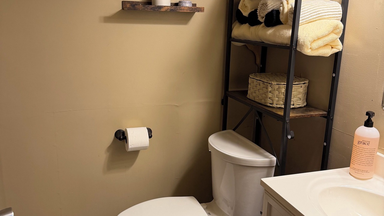 Photo of Bathroom in Grandview
