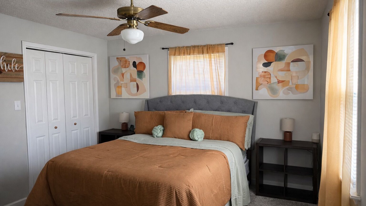 Photo of Bedroom in Grandview