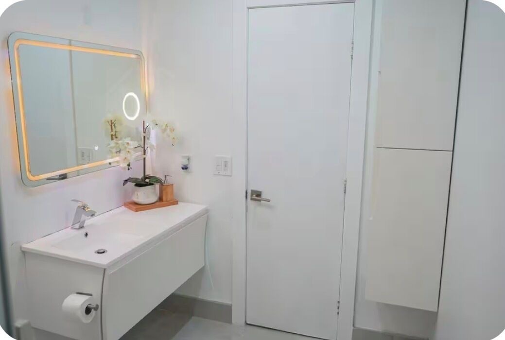 Photo of Bathroom in Palmetto Estates