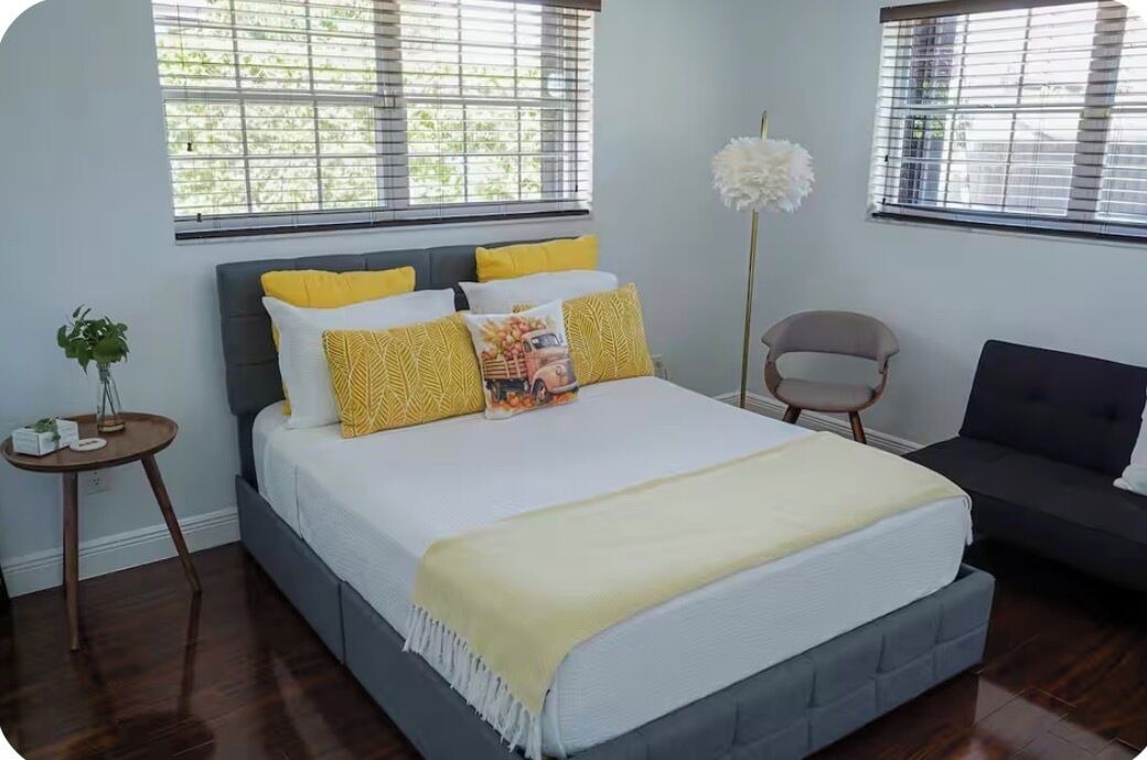Photo of Bedroom in Palmetto Estates