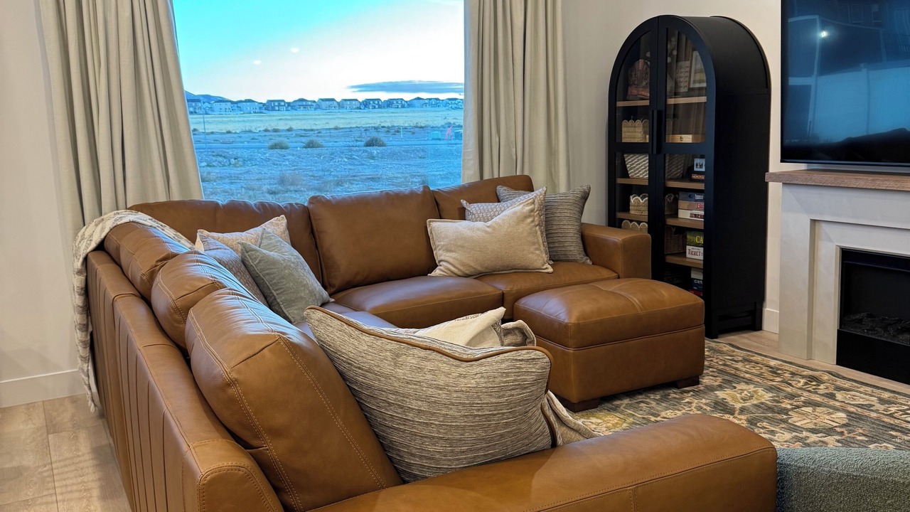 Photo of Livingroom in Tooele