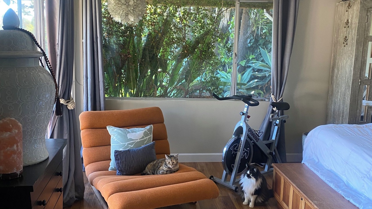 Photo of Bedroom in Rolling Hills Estates