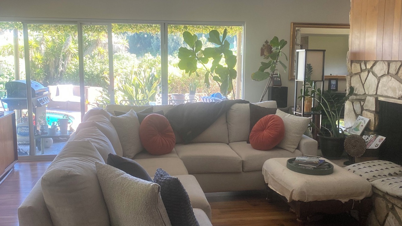 Photo of Livingroom in Rolling Hills Estates