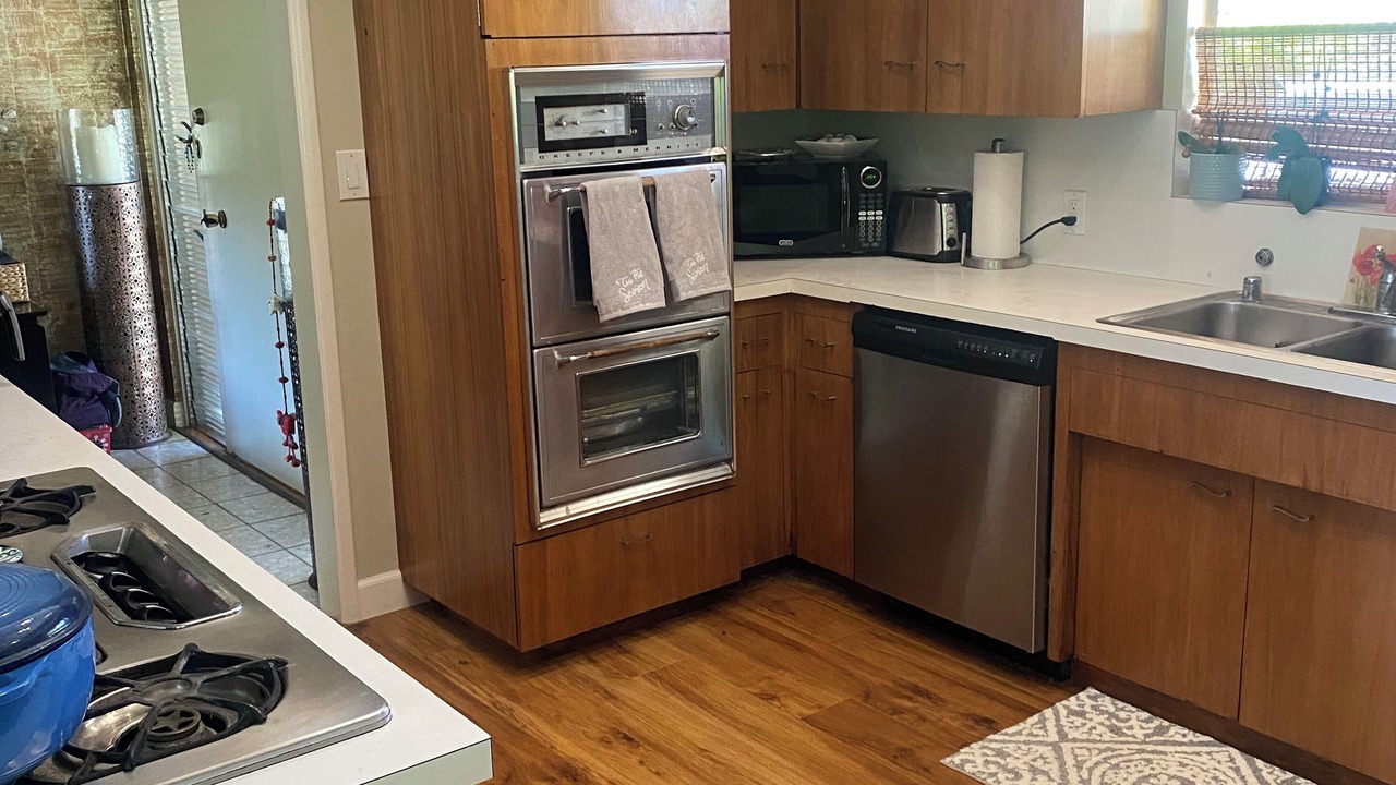 Photo of Kitchen in Rolling Hills Estates