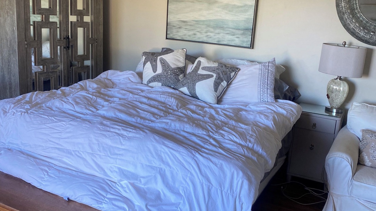 Photo of Bedroom in Rolling Hills Estates