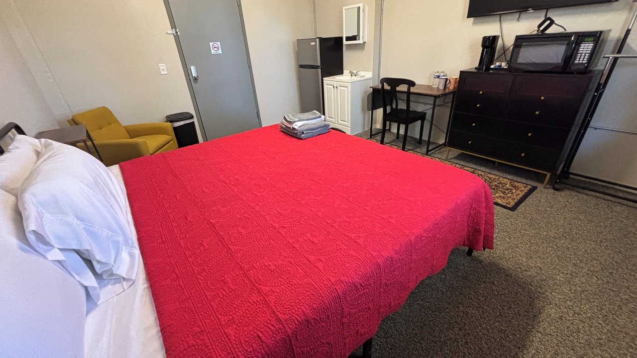 Photo of Bedroom in Mineral Wells