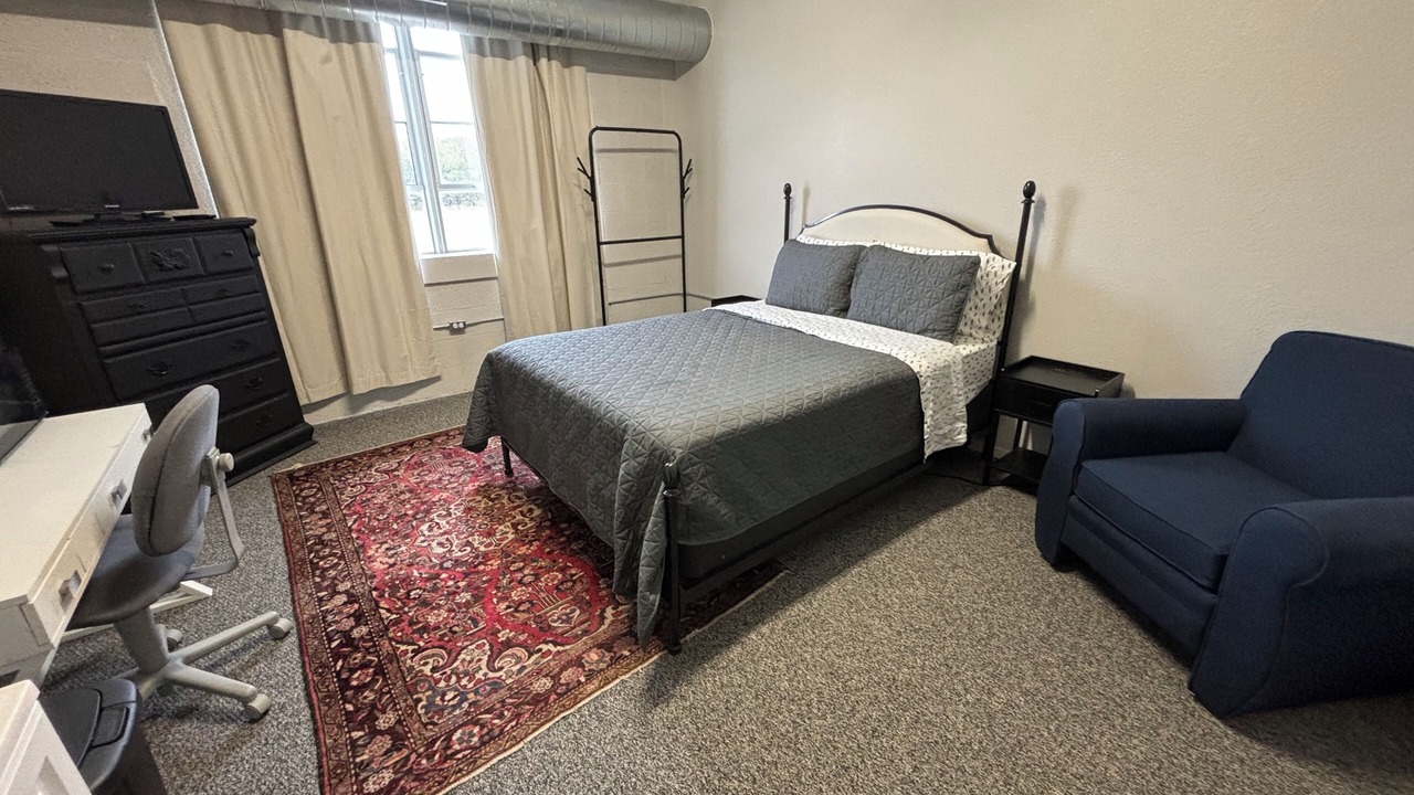 Photo of Bedroom in Mineral Wells
