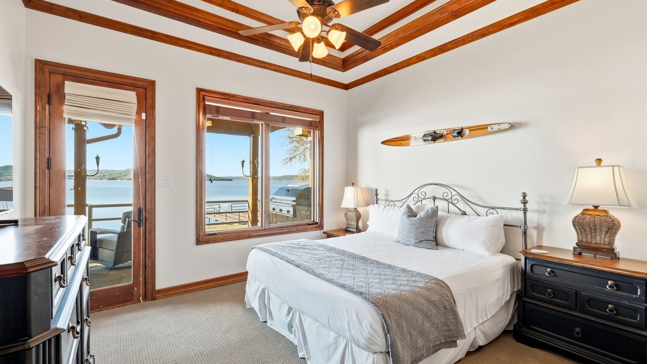 Photo of Bedroom in Graford