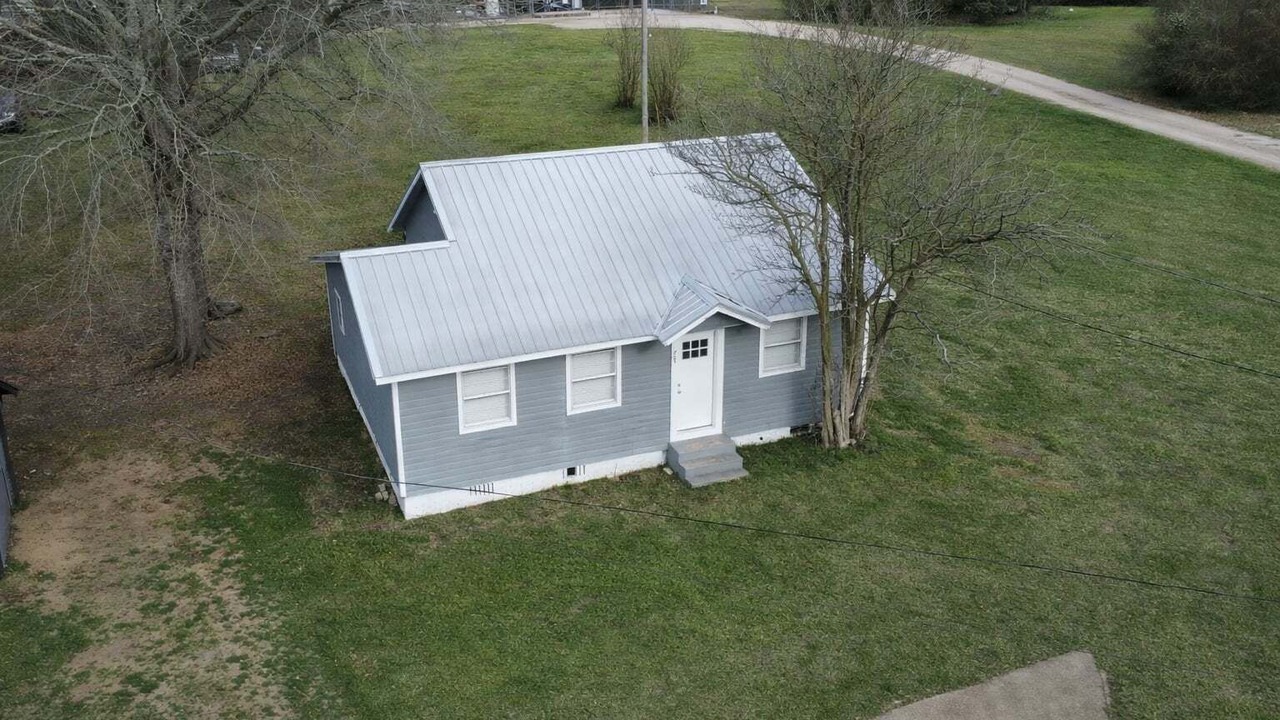 Photo of Outdoor in Linden