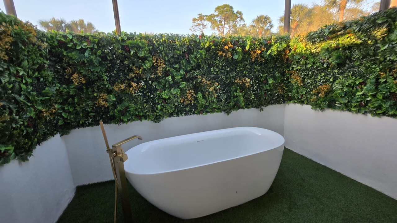 Photo of Bathroom in Greenview Shores