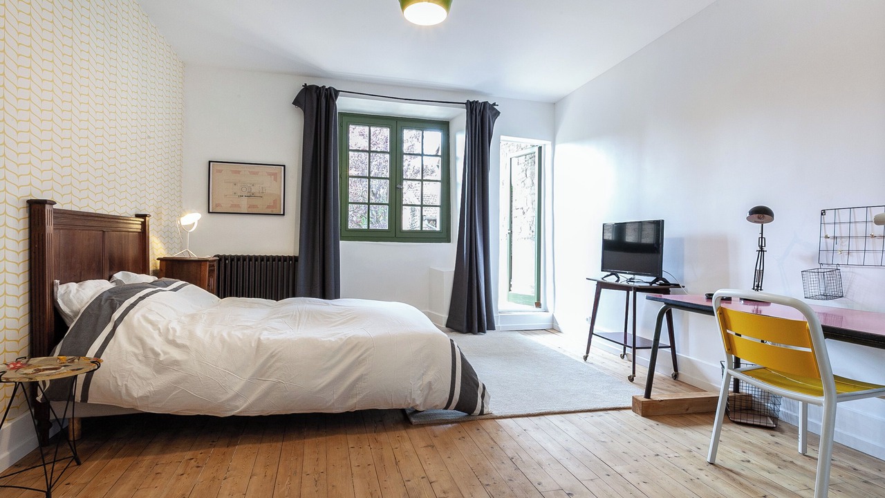 Photo of Bedroom in Cluny