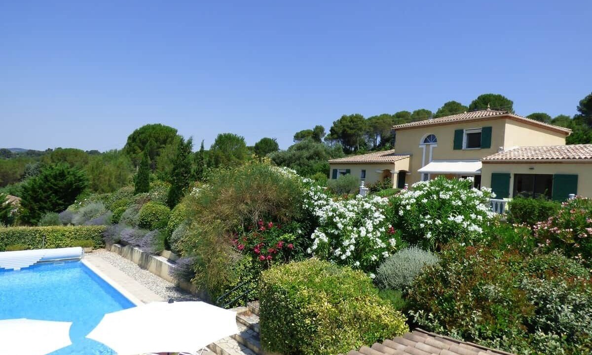 Photo of Outdoor in Verzeille